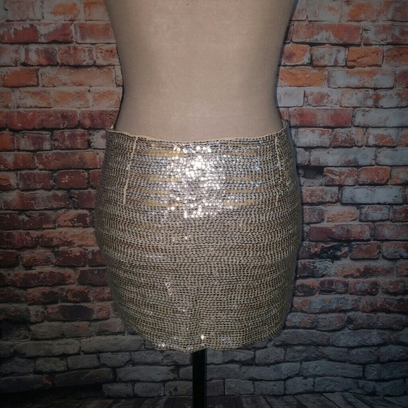 Haute Hippie Sequin Mini Gold & Silver Skirt - Picture 4 of 6
